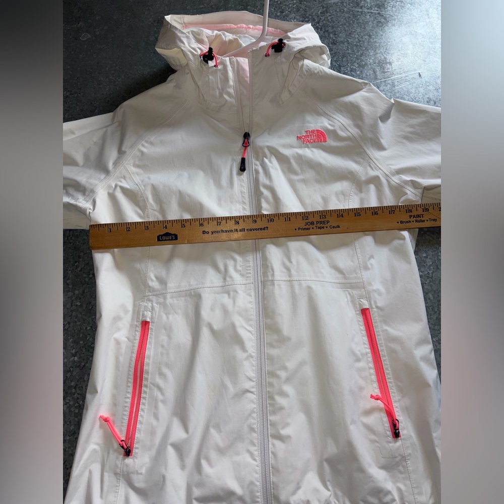 The North Face Rain Coat - Picture 6 of 8